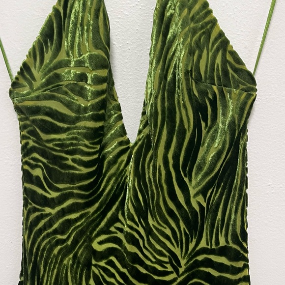 Zara Green Velvet Halter Maxi Dress Womens Small Zebra Print Surplice Neckline S - Picture 6 of 14
